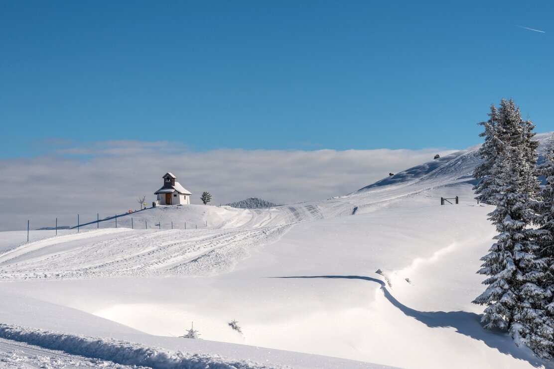 Wildschönau Niederau Markbachjoch Winter Kapelle.jpg | © Wildschönau Tourismus