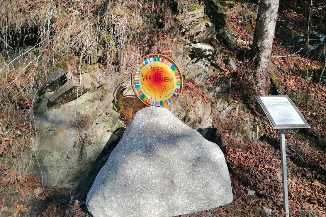 Wildschönau Auffach Weg des Vertrauens Start.jpg Wildschönau Auffach Weg des Vertrauens Start.jpg