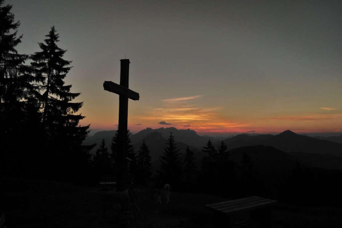 Sonnenaufgangswanderung Achental Kragenjoch Oberau Rechte Wildschönau Tourismus (3).JPG | © Wildschönau Tourismus