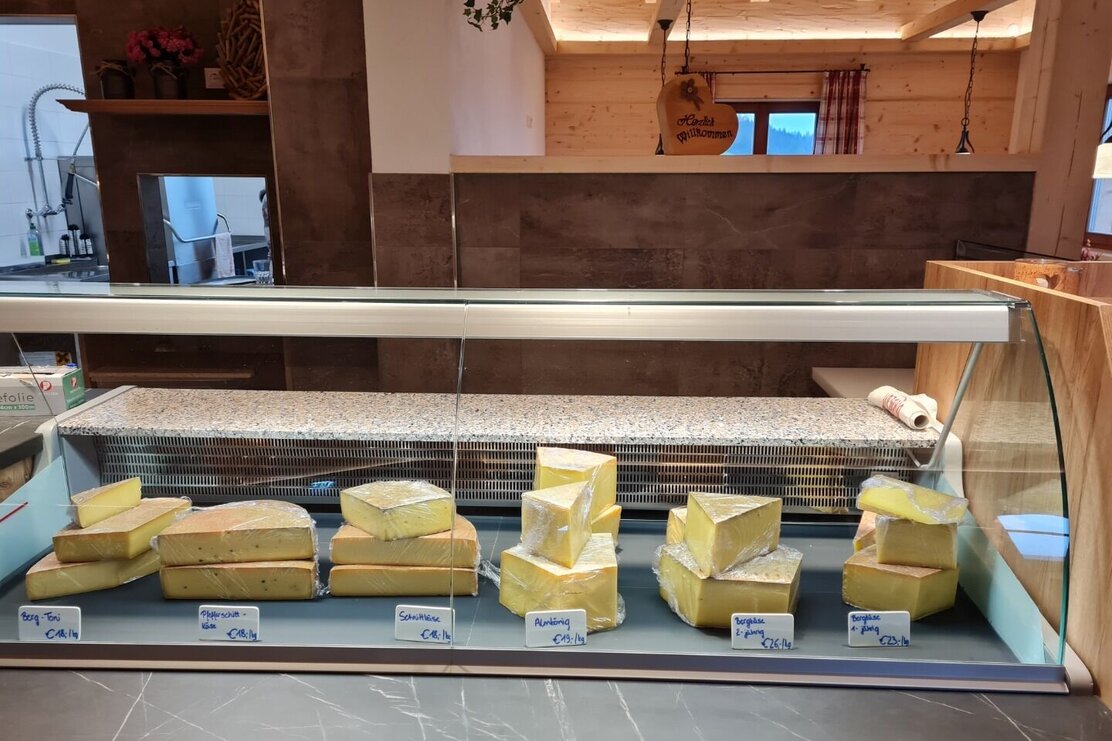 Holzalm (Kasalm) (2).jpg Holzalm (Kasalm) (2).jpg