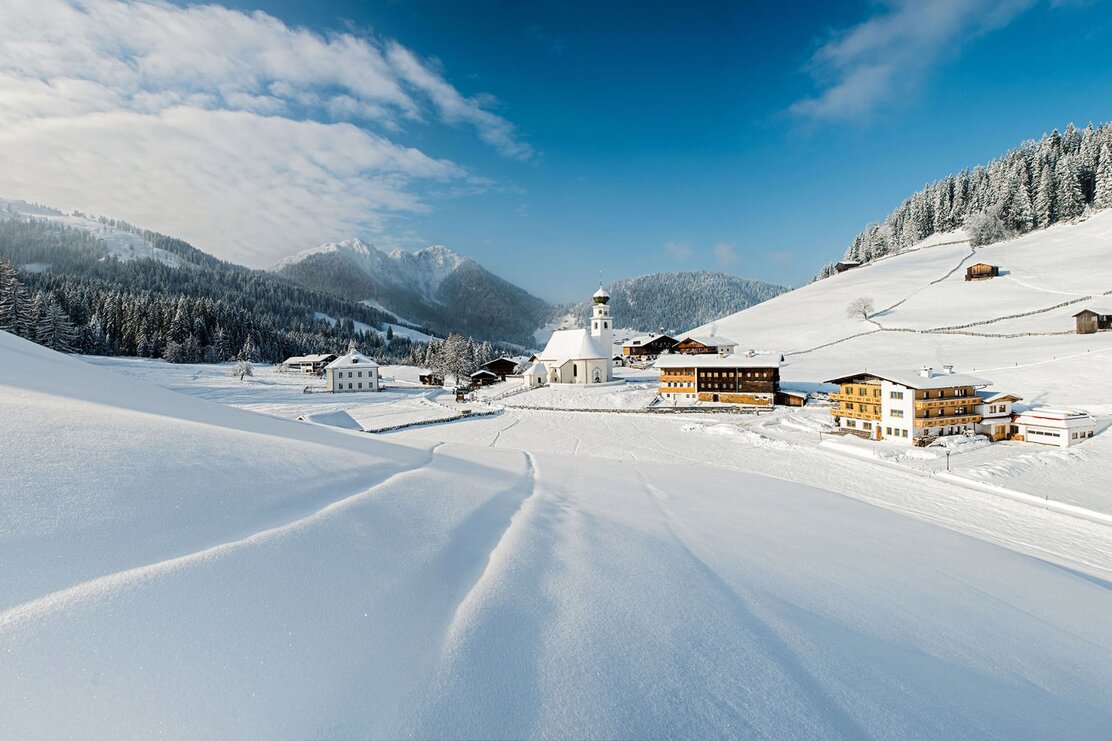 Thierbach Dorf Winter Wildschönau (2).jpg | © Wildschönau Tourismus