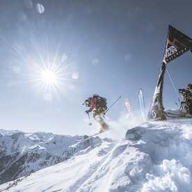 Drop in beim Open Faces Contest im Alpbachtal am Wiedersberger Horn | © Open Faces | Mia Maria Knoll | Bildmaße: 6000x4000
