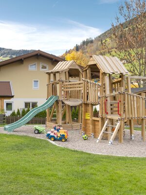 Spielplatz Schneeberger-9